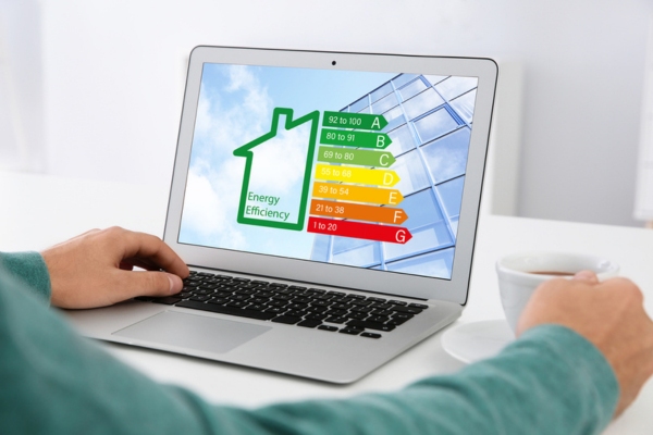 energy efficiency display on a laptop